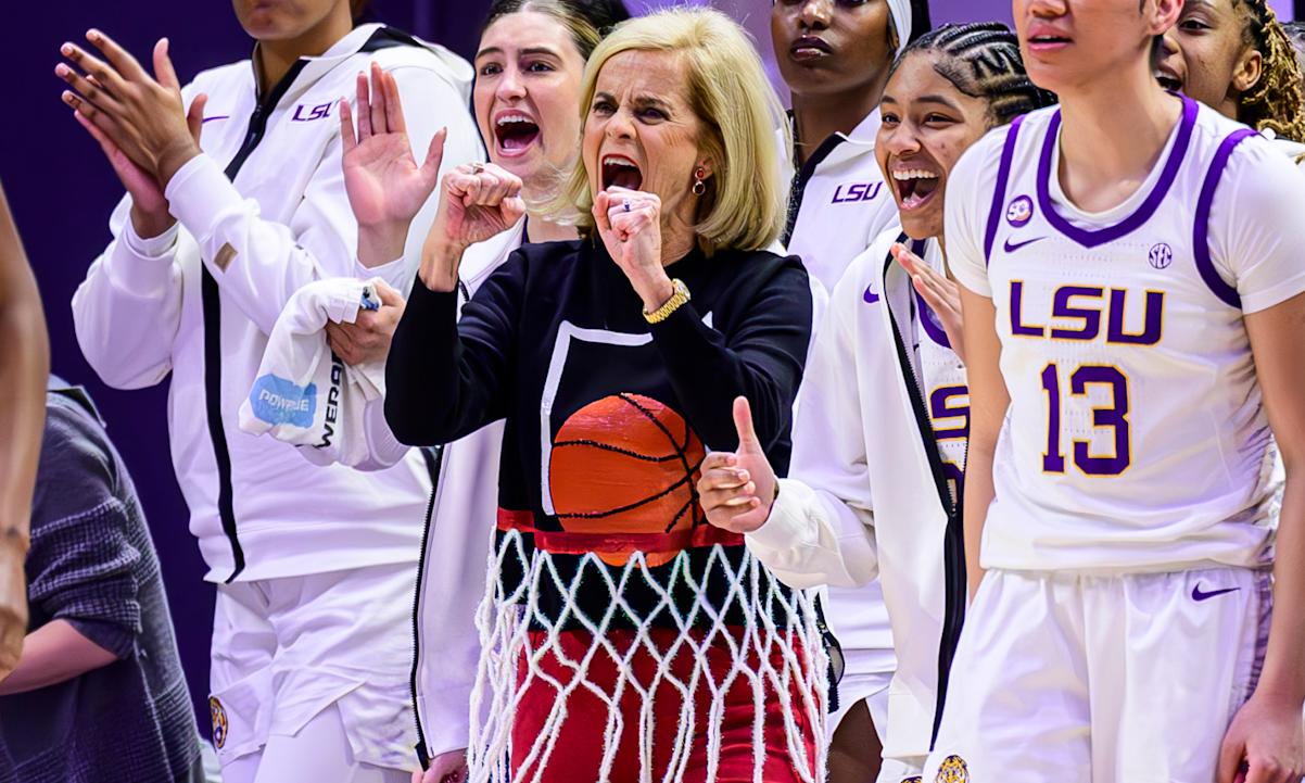 Head coach Kim Mulkey